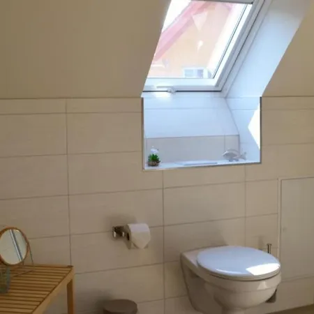 U16 Og - Komfortable Ferienwohnung Mit Kamin, Wlan Und Seeblick Apartment Marienfelde