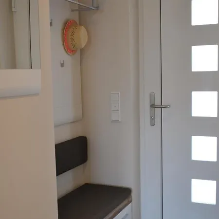 U16 Og - Komfortable Ferienwohnung Mit Kamin, Wlan Und Seeblick Apartment