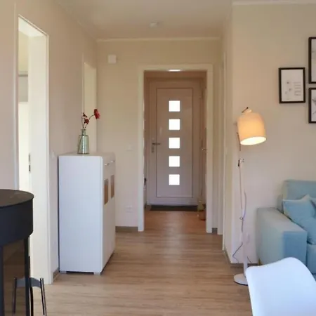 U16 Og - Komfortable Ferienwohnung Mit Kamin, Wlan Und Seeblick *